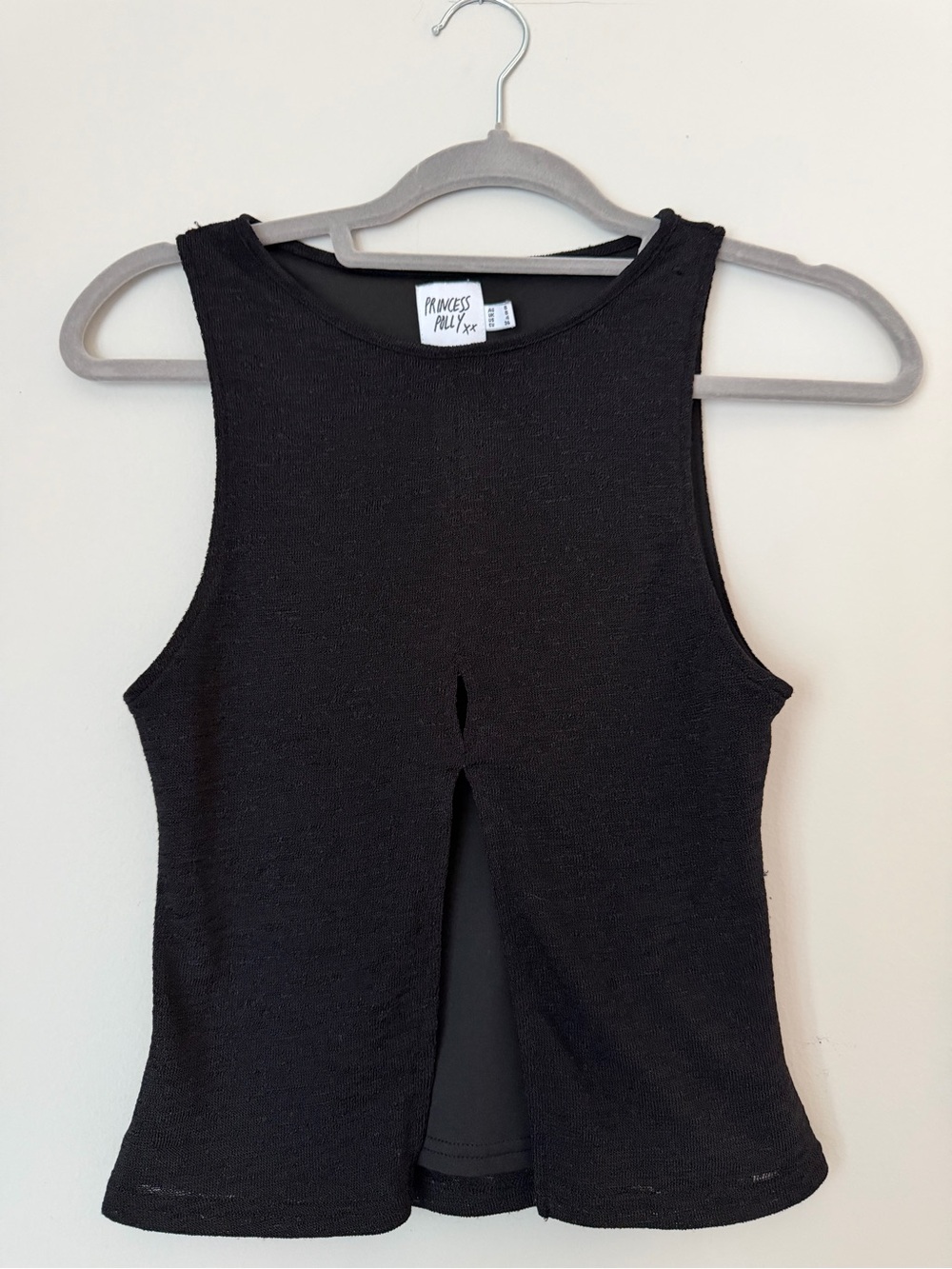 Princess Polly Black front key hole split tank top